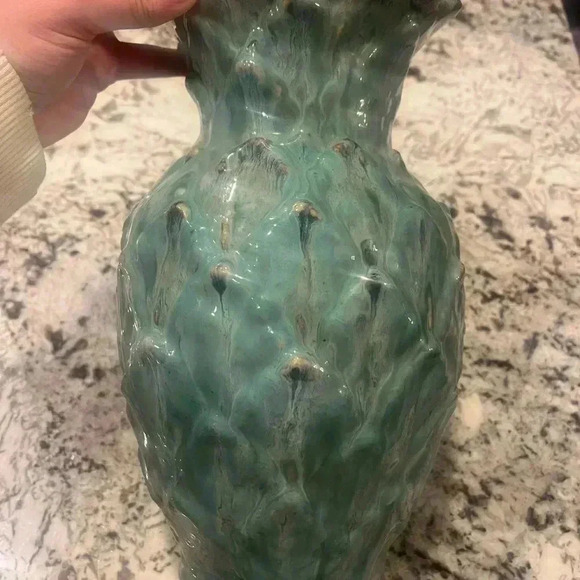 Large ceramic glazed handspun vase-vintage - Picture 8 of 9